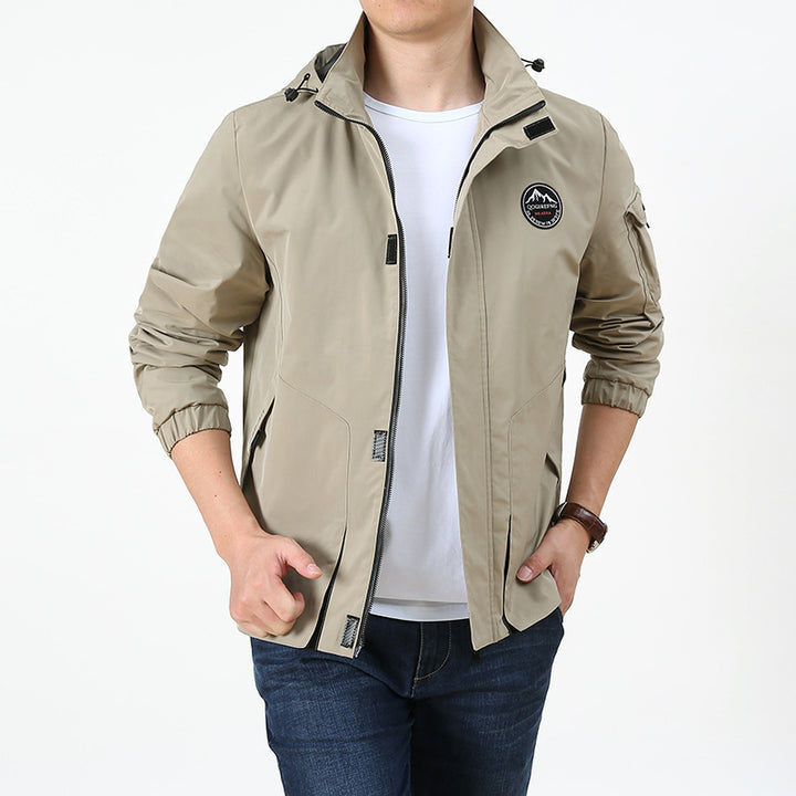 Herren Leichter Kapuzen-Softshellblouson im Urban-Outdoor-Stil mit Ärmeltasche und elastischen Bündchen Echoarchiv