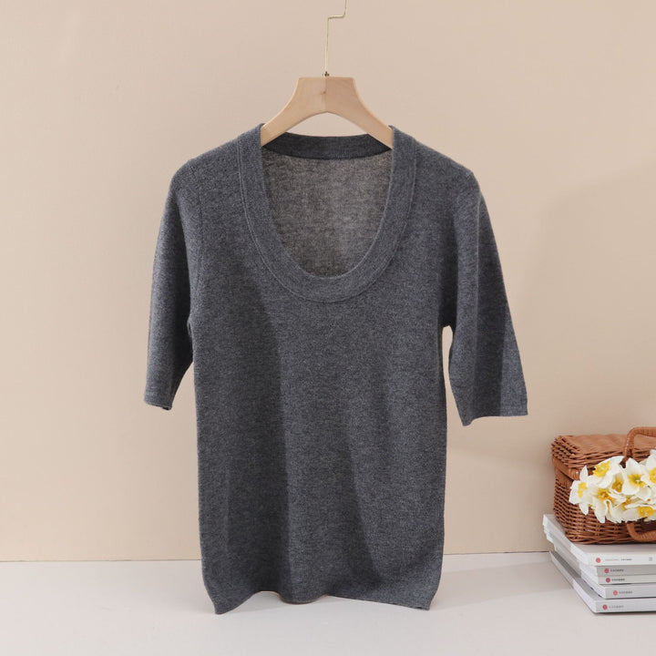 Damen Feines Feinstrick-Shirt mit tiefem Rundhals und dreiviertel Ärmeln Echo Archiv