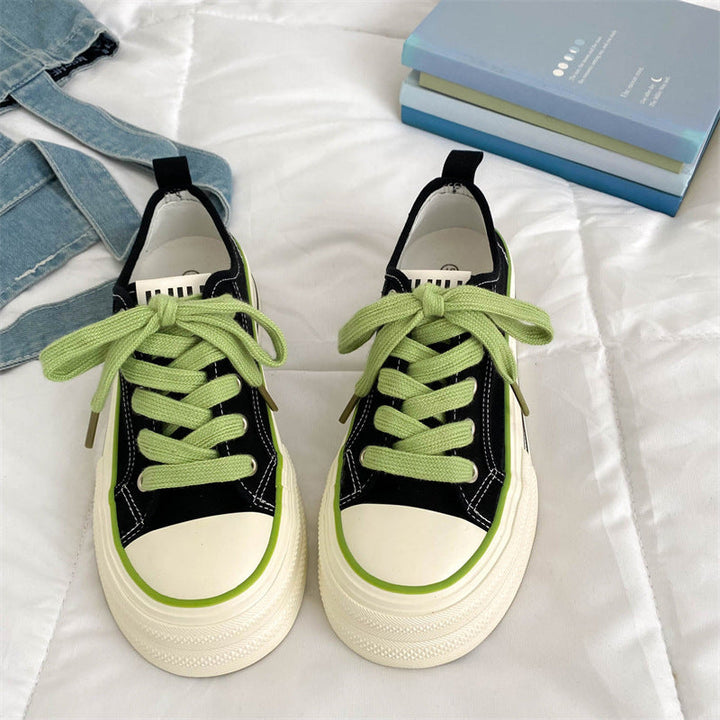 Damen Trendige Sneaker mit dicker Sohle und modischen Details Echo Archiv