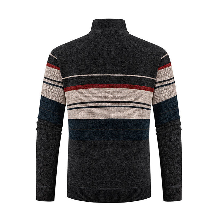 Herren modische Strickjacke mit kontrastierenden Streifen und hochabschließendem Kragen Echoarchiv