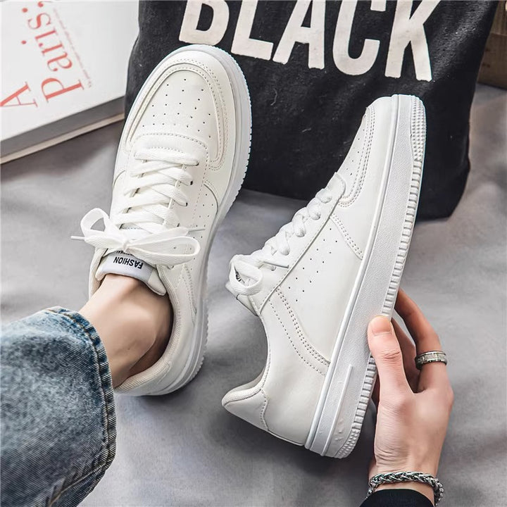 Unisex minimalistische Low-Top Court-Sneaker mit perforiertem Obermaterial, gepolstertem Fersenkragen und stoßdämpfender Laufsohle – Norré
