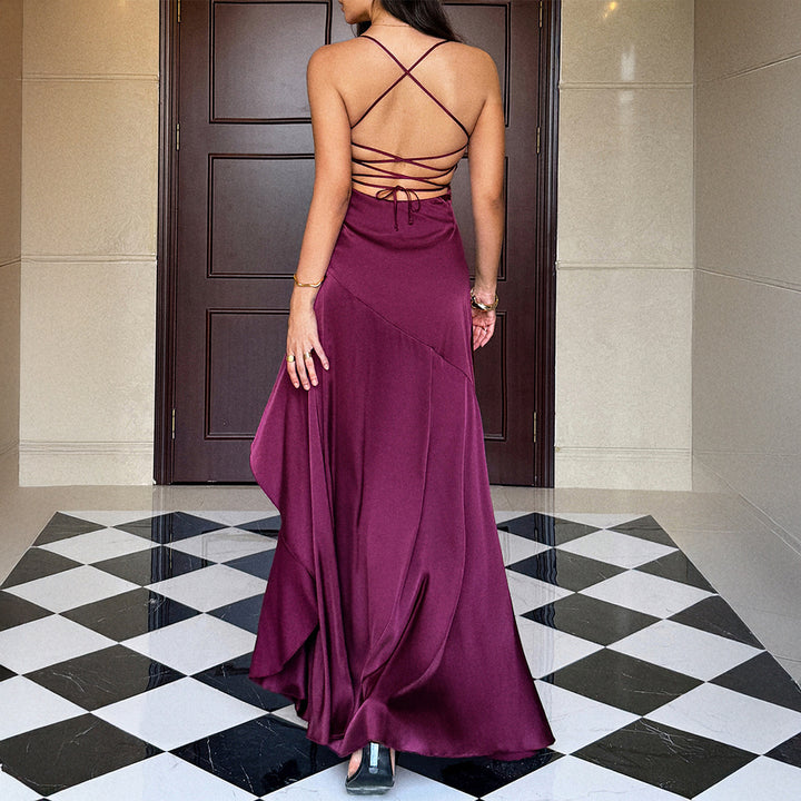Damen Elegantes Maxikleid mit asymmetrischem Saum und Spaghettiträgern Echo Archiv