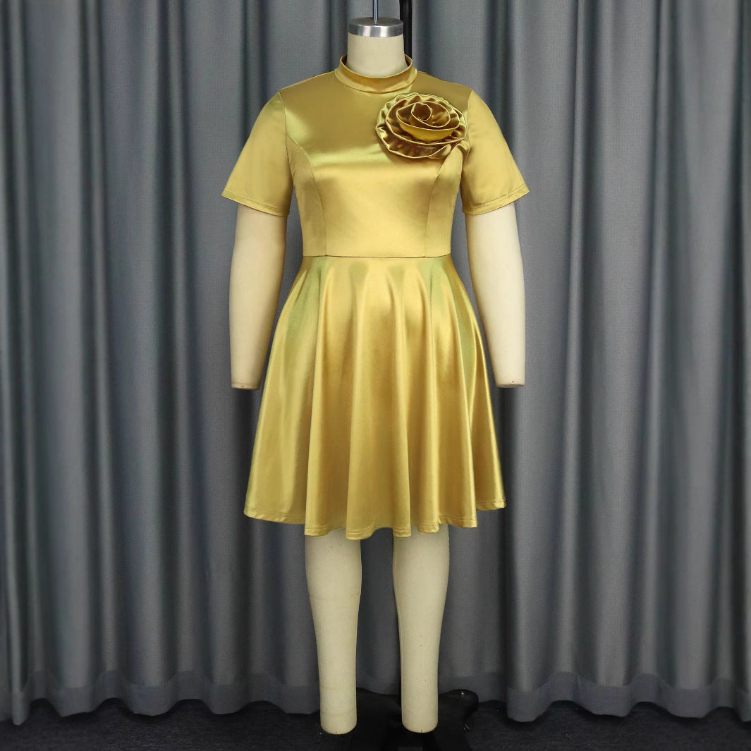 Damen Elegantes Kleid mit Blumendekor Echo Archiv