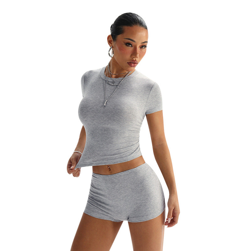 Damen Set aus figurbetontem T-Shirt und Shorts Echo Archiv