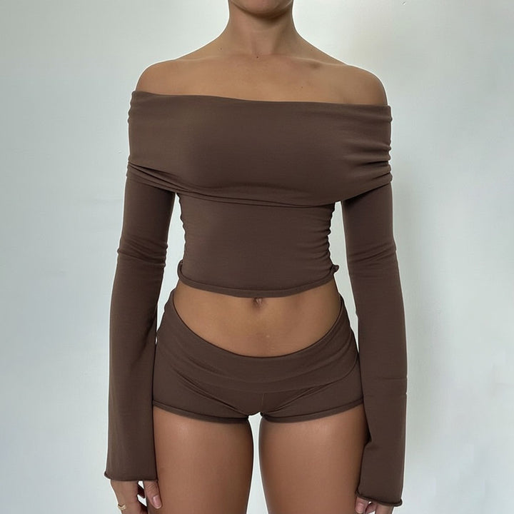 Damen nan Off-Shoulder Lounge-Set mit Langarm-Croptop und Highwaist-Shorts aus Stretchjersey Echo Archiv