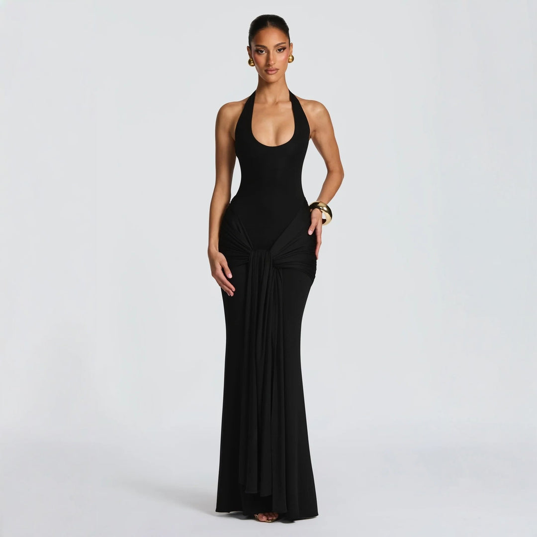 Damen Maxikleid mit elegantem Halterneck und raffinierten Drapierungen Echo Archiv