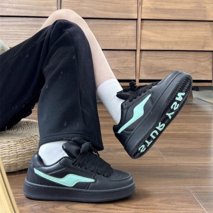 Damen Sneakers im sportlichen Vintage-Stil mit gepolsterter Innensohle Echo Archiv