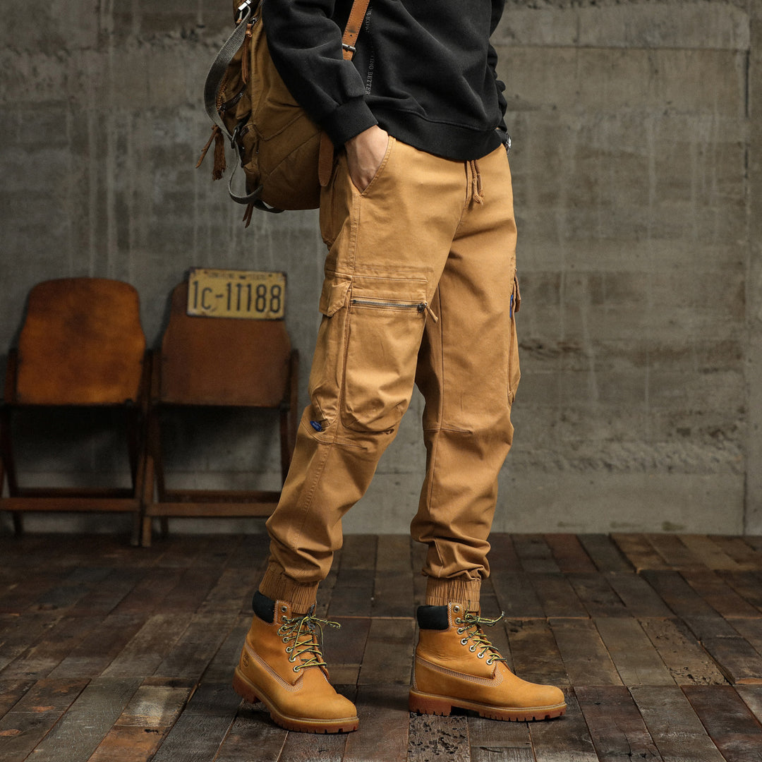 Herren Cargo-Pants mit funktionalen Taschen und elastischem Bund Echoarchiv