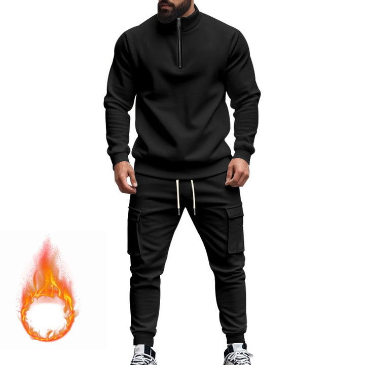 Herren Sportliches Fleece-Set mit funktionalem Reißverschluss und Cargo-Hosen Echoarchiv