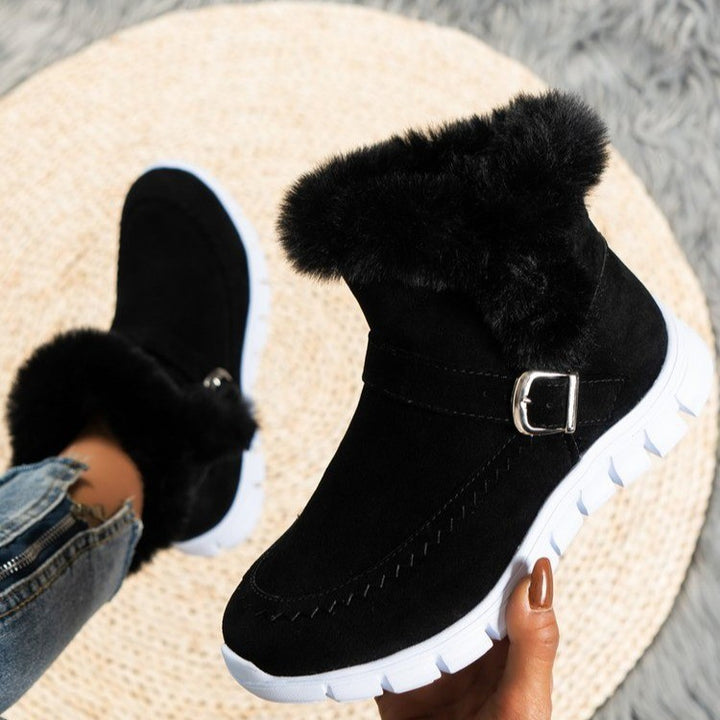 Damen nan gefütterte Kurzstiefel mit Kunstfellbesatz, Velourslederoptik, seitlichem Reißverschluss, dekorativer Metallschnalle und profilierter Lightweight-Sohle Echo Archiv