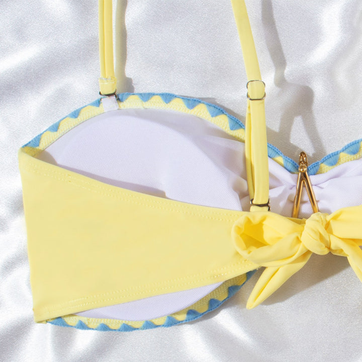 Damen Bikini-Set mit modischem Raffung und zeitloser Stern-Applikation Echo Archiv