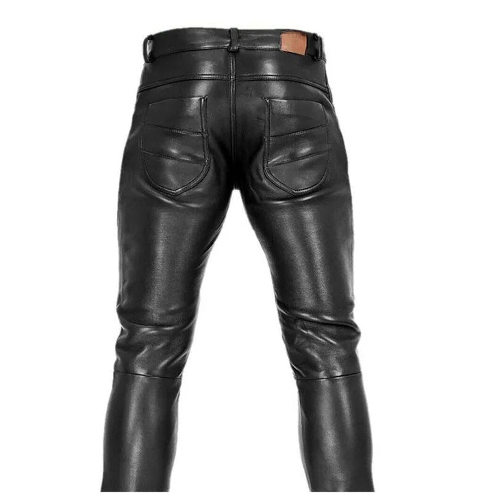Echoarchiv | Herrenhose mit maßgeschneidertem Schnitt und funktionalen Taschen