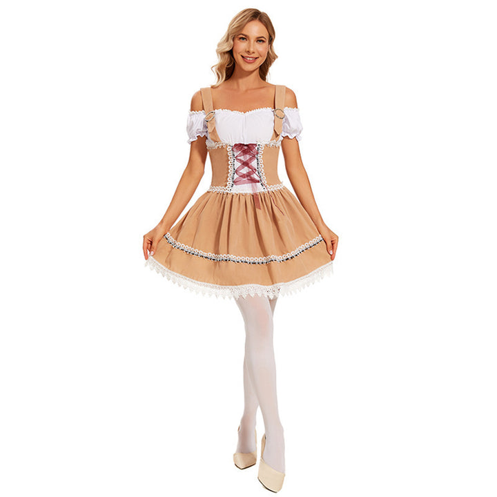 Damen nan bayerisch inspiriertes Minikleid mit geschnürter Korsage, Carmenbluse und Filzhut Echo Archiv