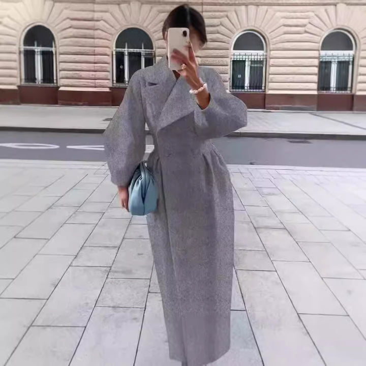 Damen nan taillierter Doppelreihiger Trenchcoat mit weitem Ärmel und hohem Beinschlitz Echo Archiv