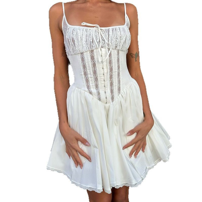 Damen Spitzenkleid mit tailliertem Schnitt und Rüschendetails Echo Archiv