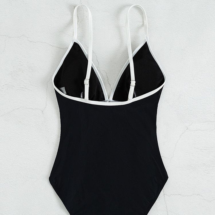 Damen eleganter Badeanzug mit Kontrastnähten Echo Archiv