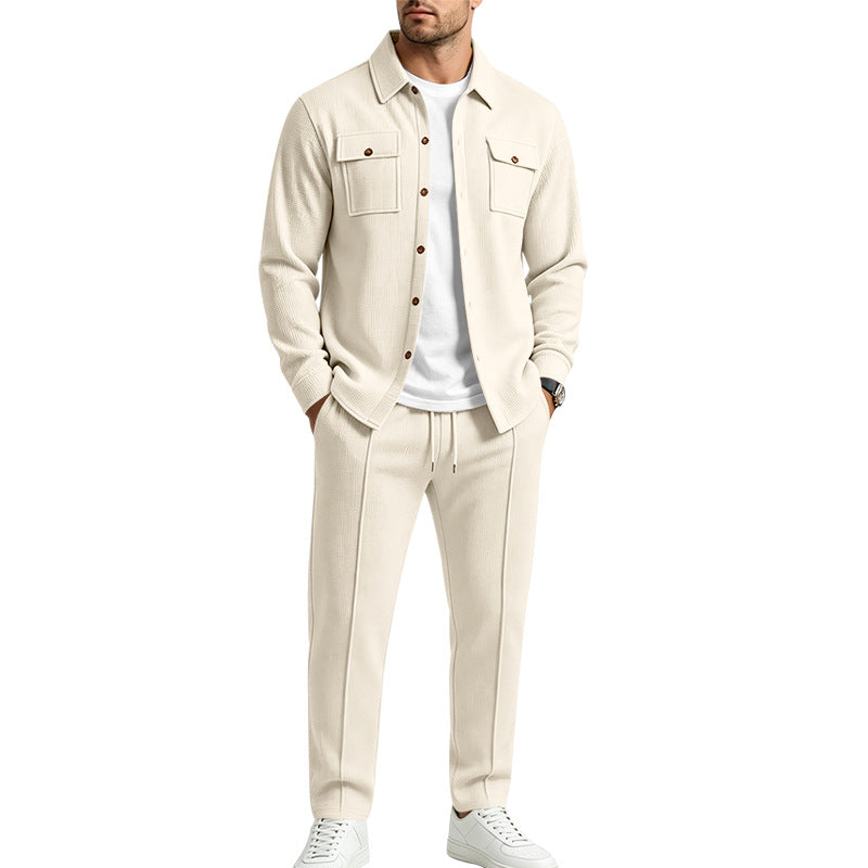 Herren Overshirt- und Jogger-Set aus strukturierter Strickqualität Echoarchiv