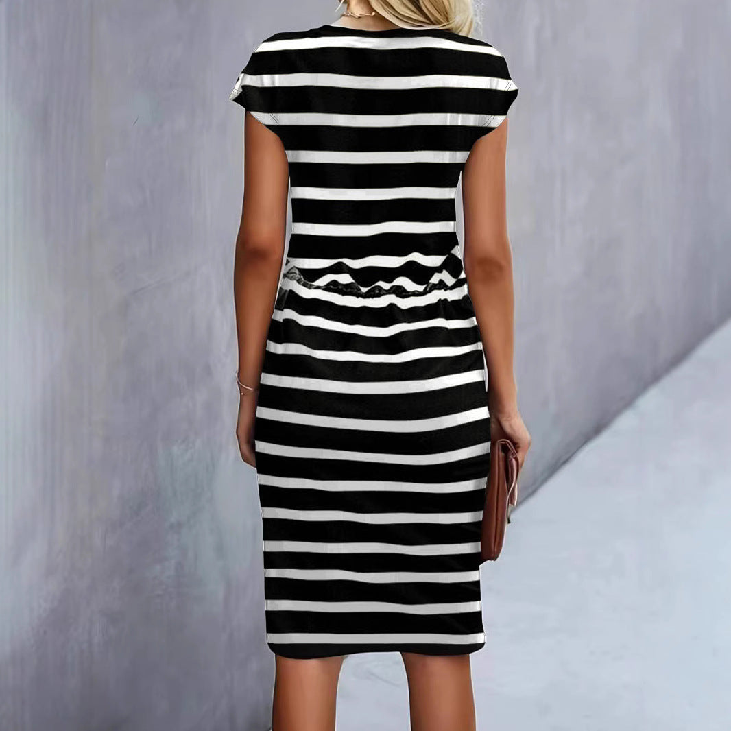 Damen Freizeitleinenkleid mit bunten Streifen und verstellbarem Taillenzug Echo Archiv