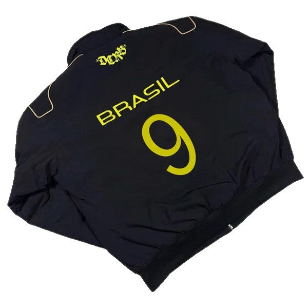 Unisex nan sportliche Retro-Trainingsjacke mit Stehkragen Reißverschluss Brustemblem und Brasilien-Schriftzug Echo Archiv