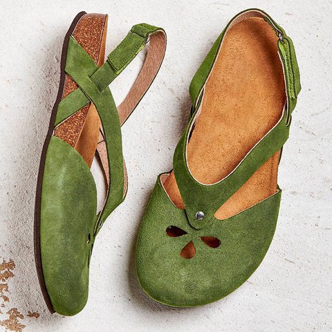 Damen nan geschlossene Slingback-Sandale aus Veloursleder mit ergonomischem Kork-Fußbett und dekorativen Loch-Aussparungen Echoarchiv