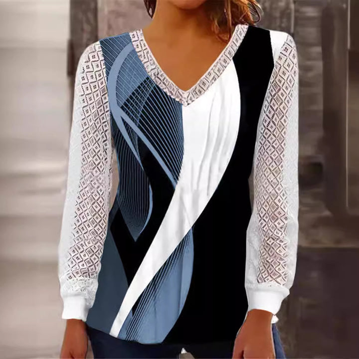 Damen V-Ausschnitt Bluse mit abstraktem Grafikprint und Spitzenärmeln Echo Archiv