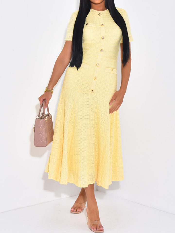 Damen Maxikleid mit eleganten Knopfdetails und strukturiertem Stoff Echo Archiv