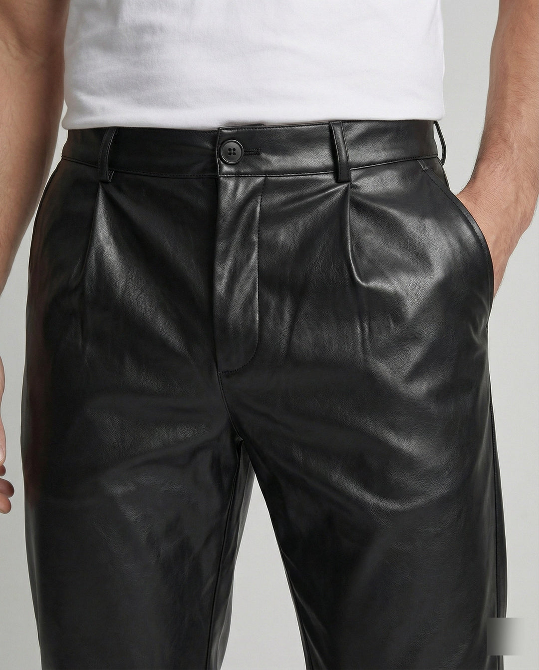 Herren Kunstlederhose elegant geschnitten – Sorevano