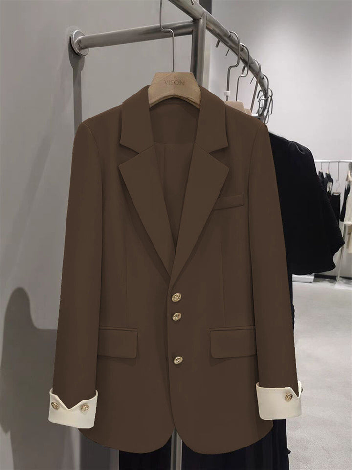 Damen Eleganter Blazer mit goldenen Knopfdetails Echo Archiv