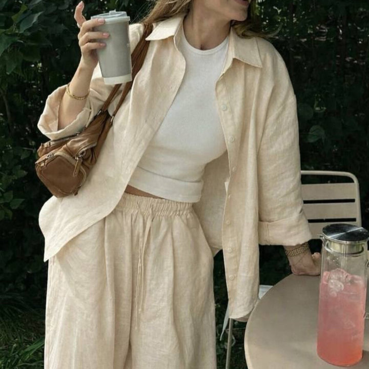 Damen nan luftiges Leinen-Loungeset mit Oversize-Hemd und weiter Bundhose mit Gummizug Echo Archiv