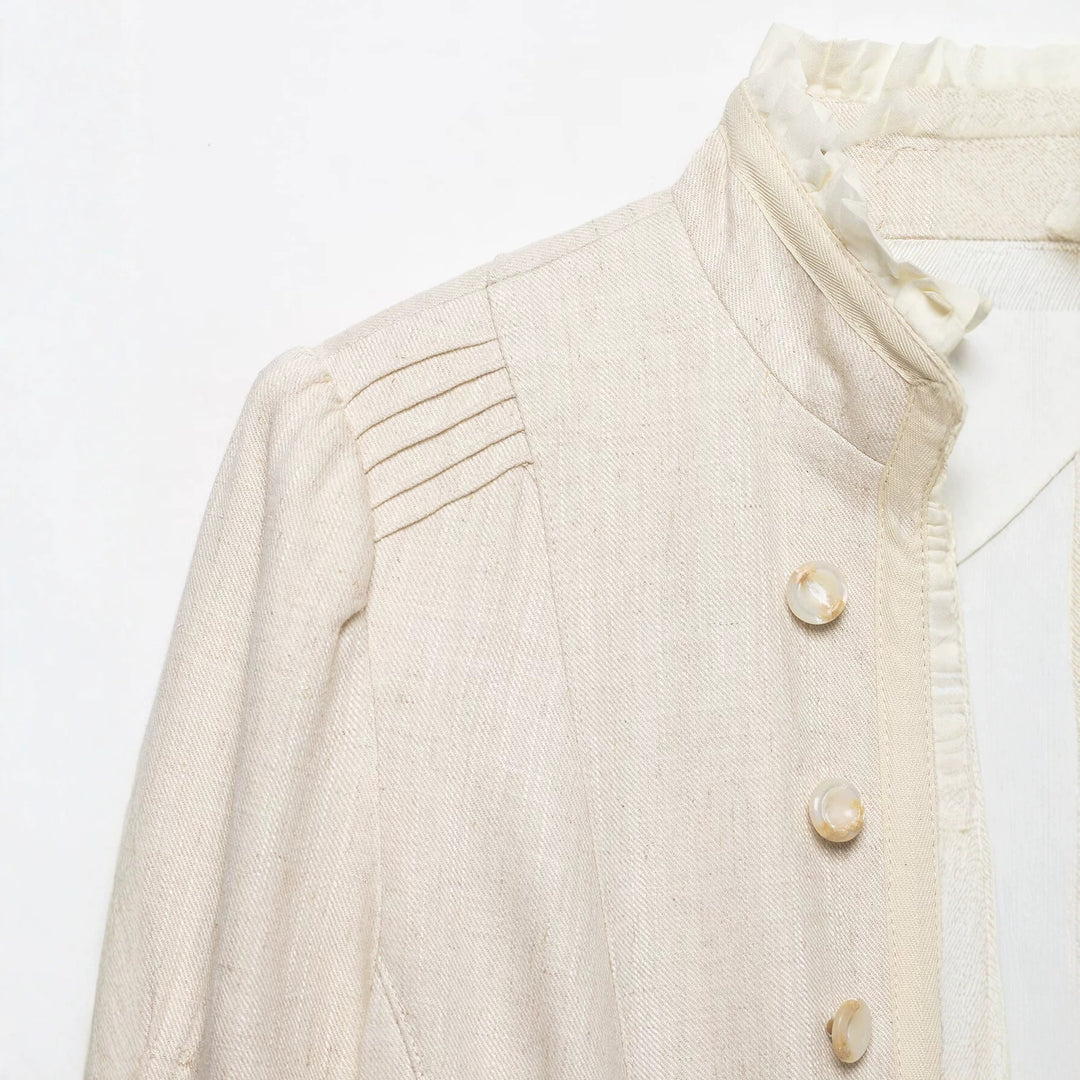 Damen Cropped-Jacke aus Leinenmix mit Stehkragen, Zierknopfleiste und Rüschendetail Echo Archiv