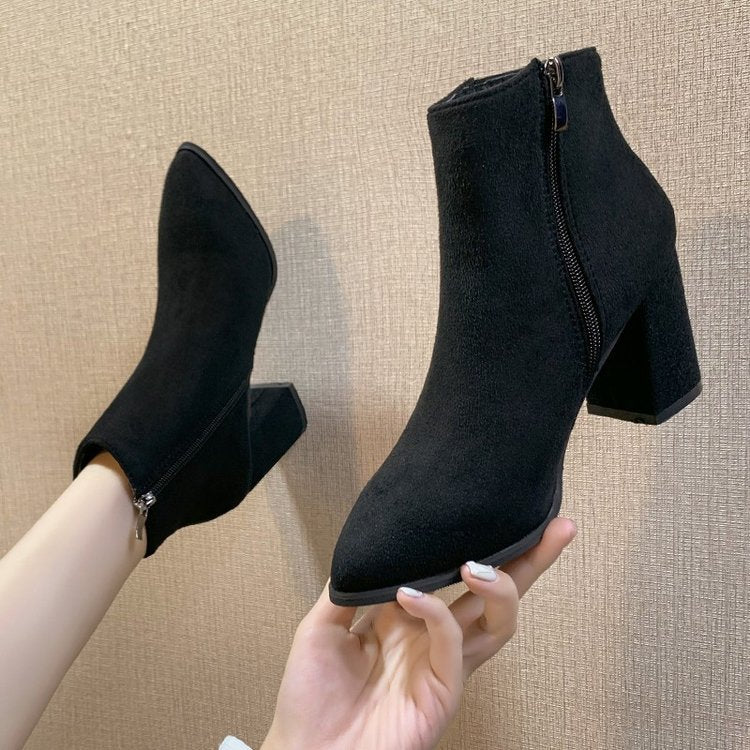 Damen Elegante Stiefeletten mit blockierendem Absatz Echo Archiv