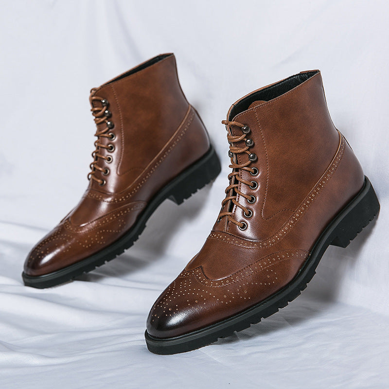 Herren klassische Brogue-Schnürstiefelette mit perforiertem Wingtip und griffiger Gummisohle Echo Archiv