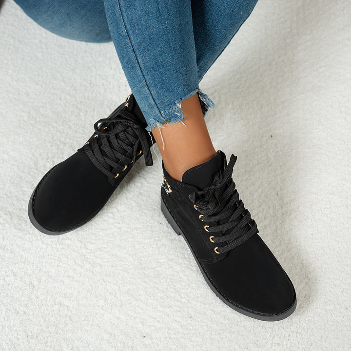 Damen Schnür-Booties mit kleinem Blockabsatz und Herz‑Metallapplikation Echoarchiv