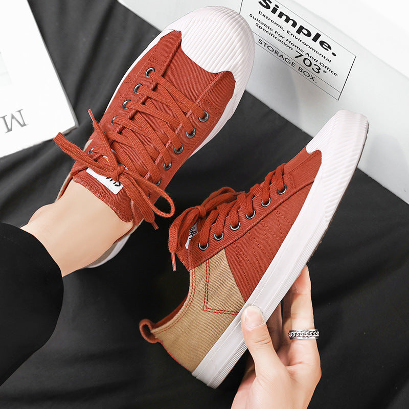 Unisex niedrige Canvas-Sneaker mit verstärkter Gummi-Zehenkappe und kontrastierenden Textilpaneelen – Norré