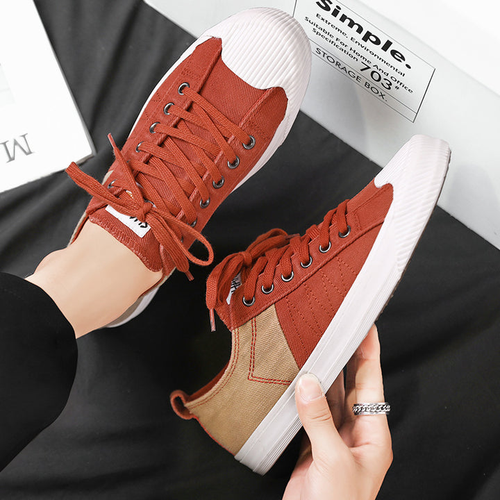 Unisex niedrige Canvas-Sneaker mit verstärkter Gummi-Zehenkappe und kontrastierenden Textilpaneelen – Norré