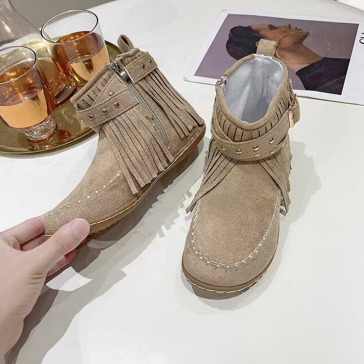Damen nan Fransen-Mokassin-Stiefelette mit Ziergurt, Schnalle und weicher Gummisohle Echo Archiv