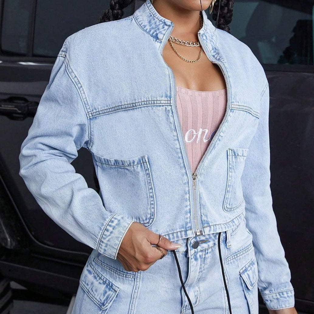 Damen Cropped-Denim-Set bestehend aus kurzer Jeansjacke und High-Waist Cargo-Jeans Echo Archiv