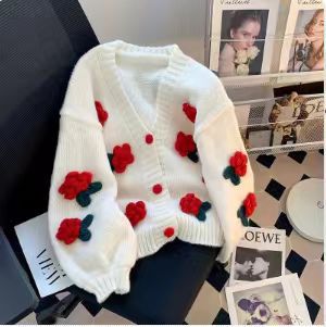 Damen Strickjacke mit Blumenmuster Echo Archiv