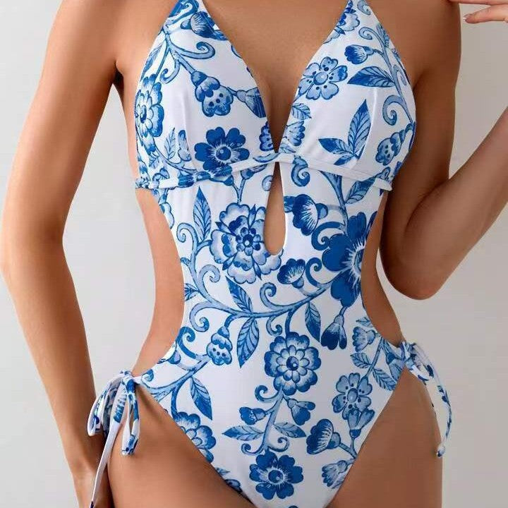 Damen ganzflächiger Bikini mit verspieltem floralen Design Echo Archiv
