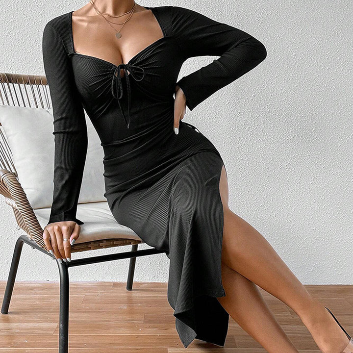 Damen geripptes Midikleid mit herzförmigem Bustier, Tunnelzug‑Bindung und hohem Seitenschlitz – Élara