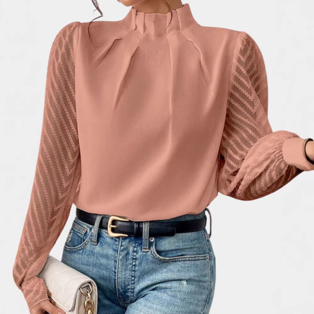 Damen Elegante Chiffonbluse mit Stehkragen, Faltenkante und transparenten Jacquard-Ärmeln – Élovi