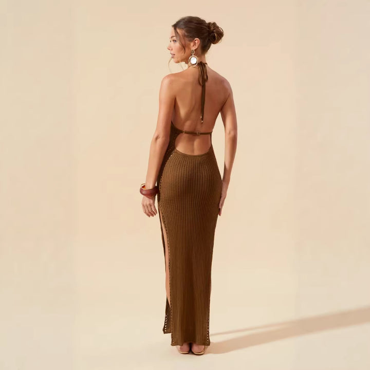 Damen figurbetontes Strickkleid mit tiefem V-Ausschnitt Echo Archiv