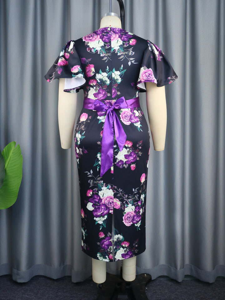 Damen Elegantes Kleid mit floralem Design und Taillengürtel Echo Archiv