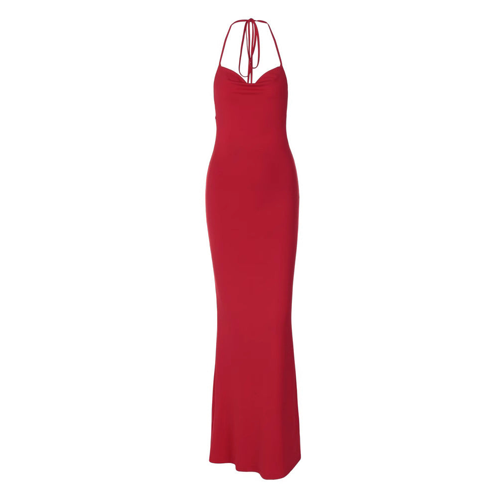 Damen Maxikleid mit spitzen Trägern und figurbetonendem Schnitt Echo Archiv