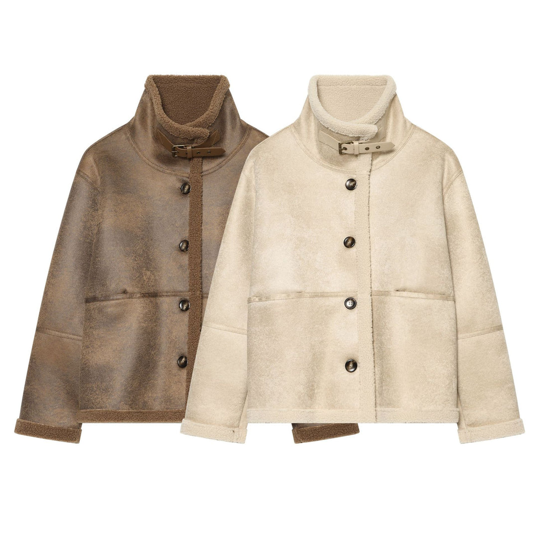 Damen Kurzjacke im Lammfell‑Look mit hoher Stehkragen‑Schnalle und aufgesetzten Taschen Echo Archiv