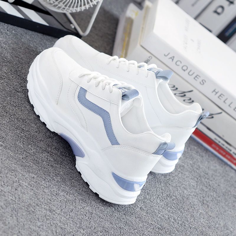 Damen Sportliche Sneakers mit komfortablem Dämpfungssystem und atmungsaktiver Oberflächenstruktur Echo Archiv