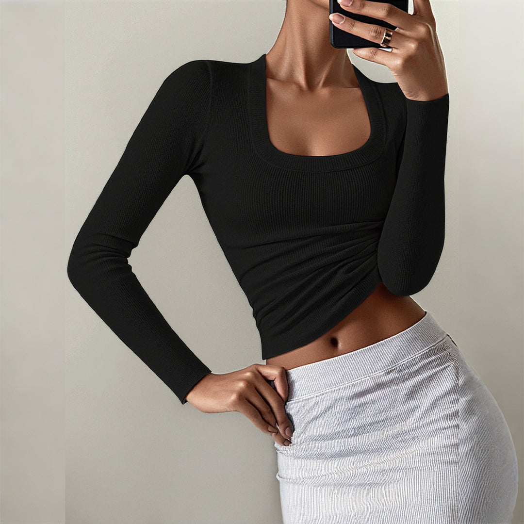 Damen figurbetontes Rippstrick-Longsleeve mit tiefem Quadrat-Ausschnitt – Avérine