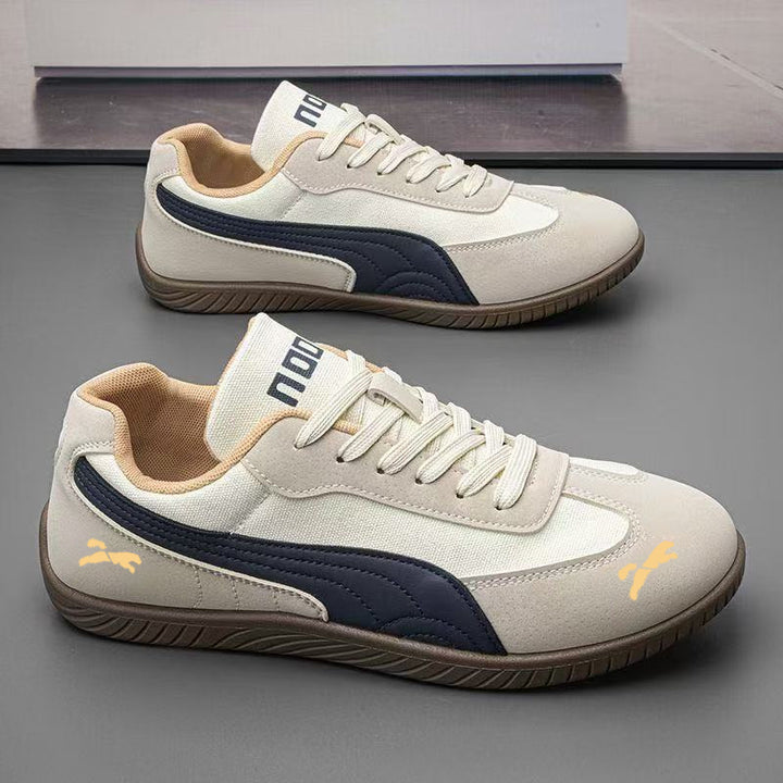 Herren Retro-Lowtop-Sneaker aus Wildlederimitat mit kontrastierendem Seitenstreifen und profilierter Gummisohle Echoarhiv – Norré