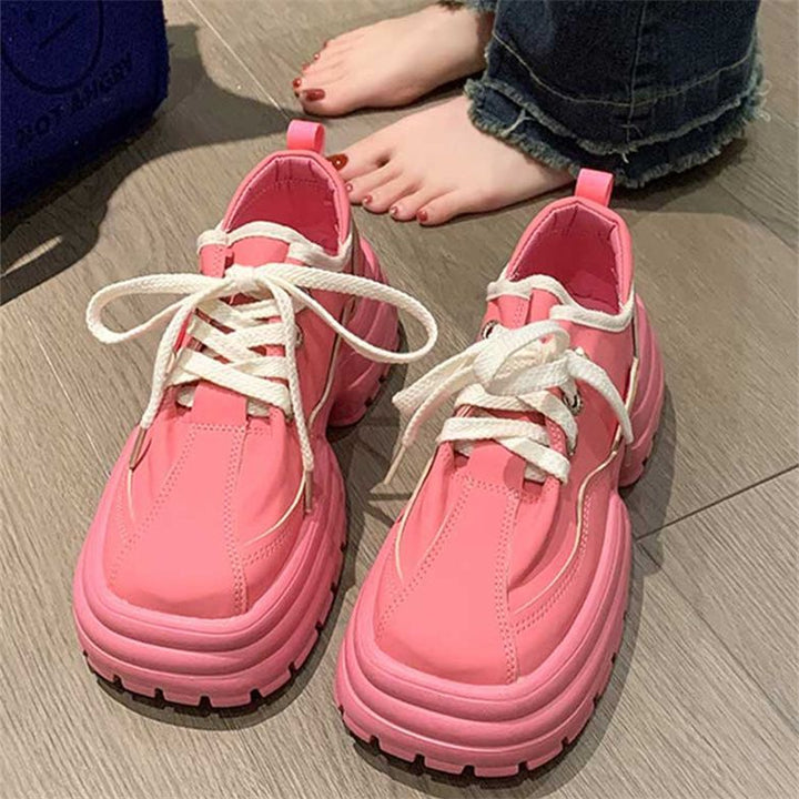 Damen Sneakers mit futuristischem Design und dämpfender Komfortsohle Echo Archiv