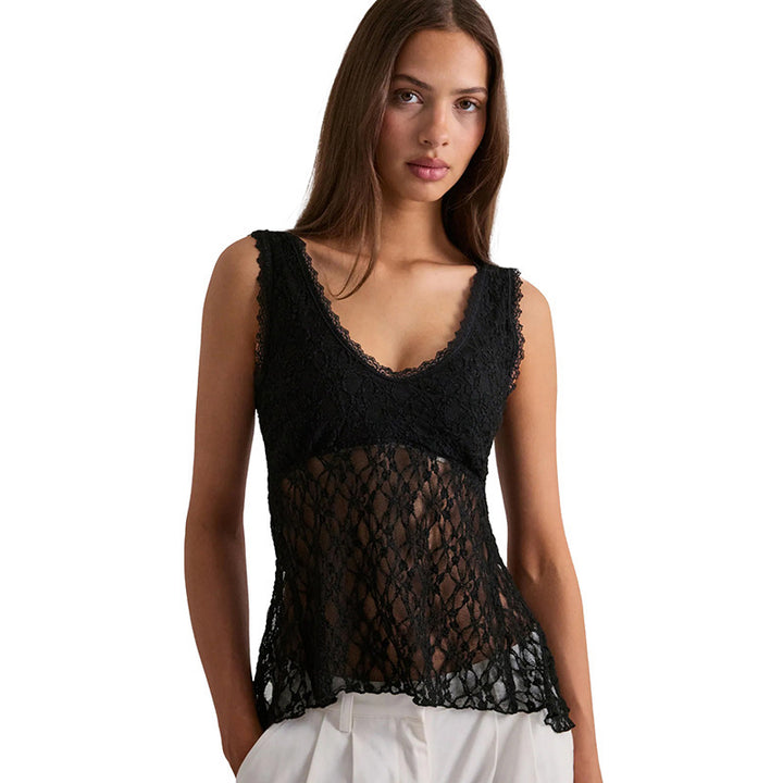 Damen Spitzentop mit elegantem Schnitt und durchscheinendem Design Echo Archiv